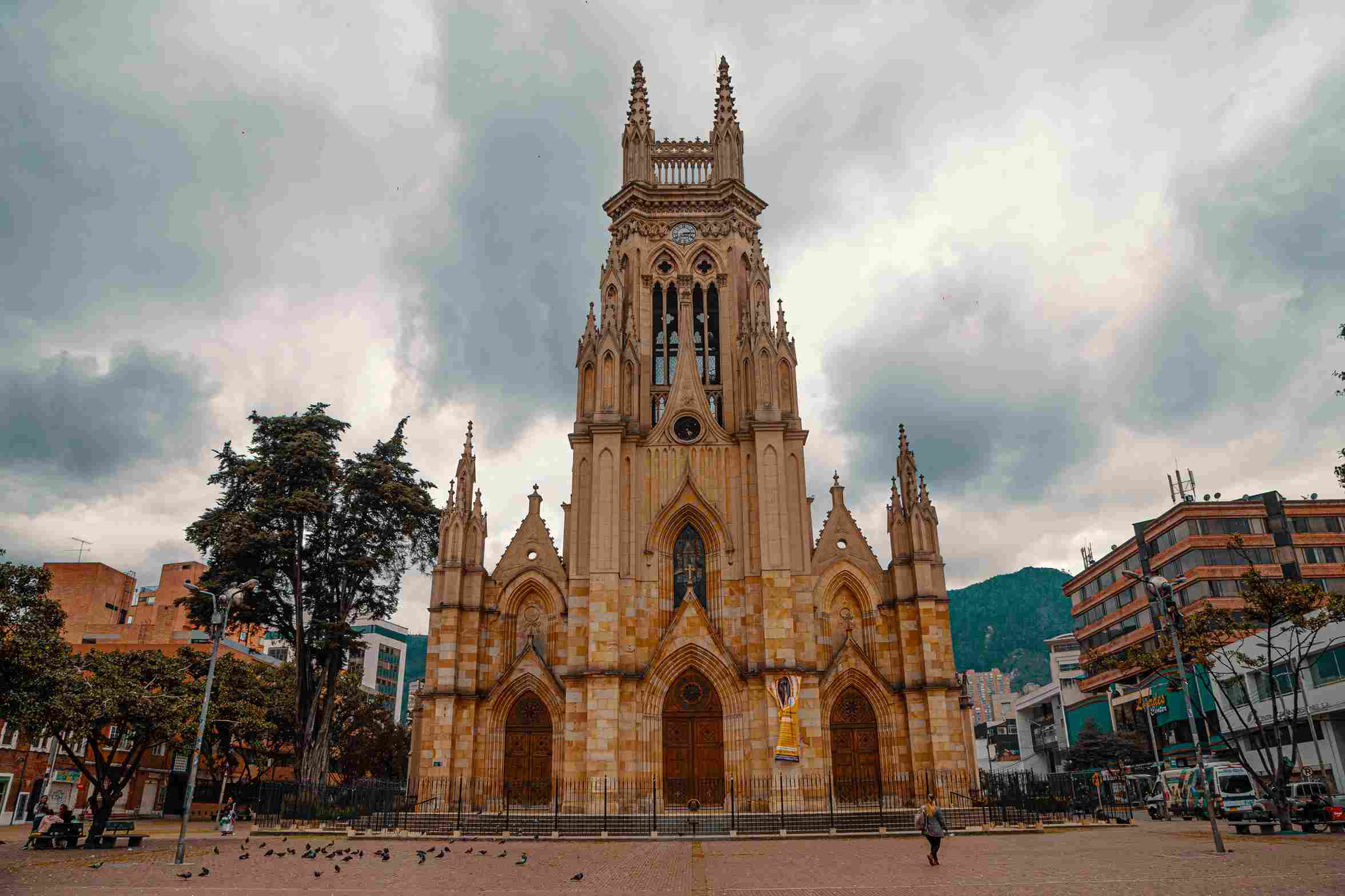 Bogotá gótica: iglesias que desafían el tiempo y te acercan al cielo