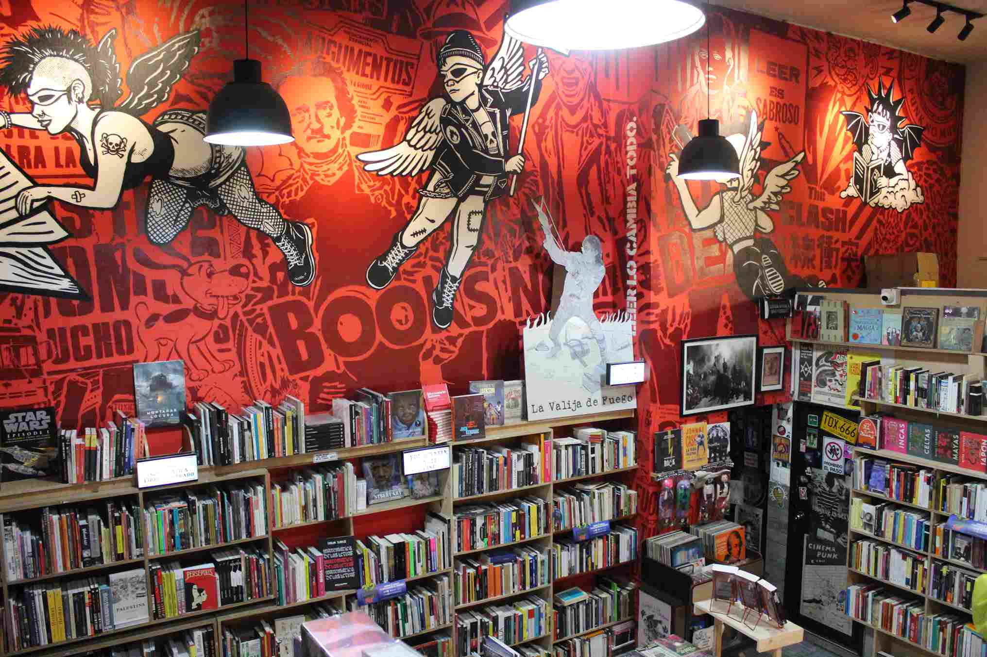 Bogotá en papel y tinta: seis librerías donde las historias también viven en las calles