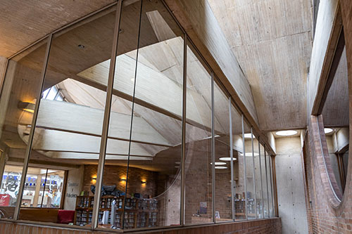 Biblioteca Virgilio Barco
