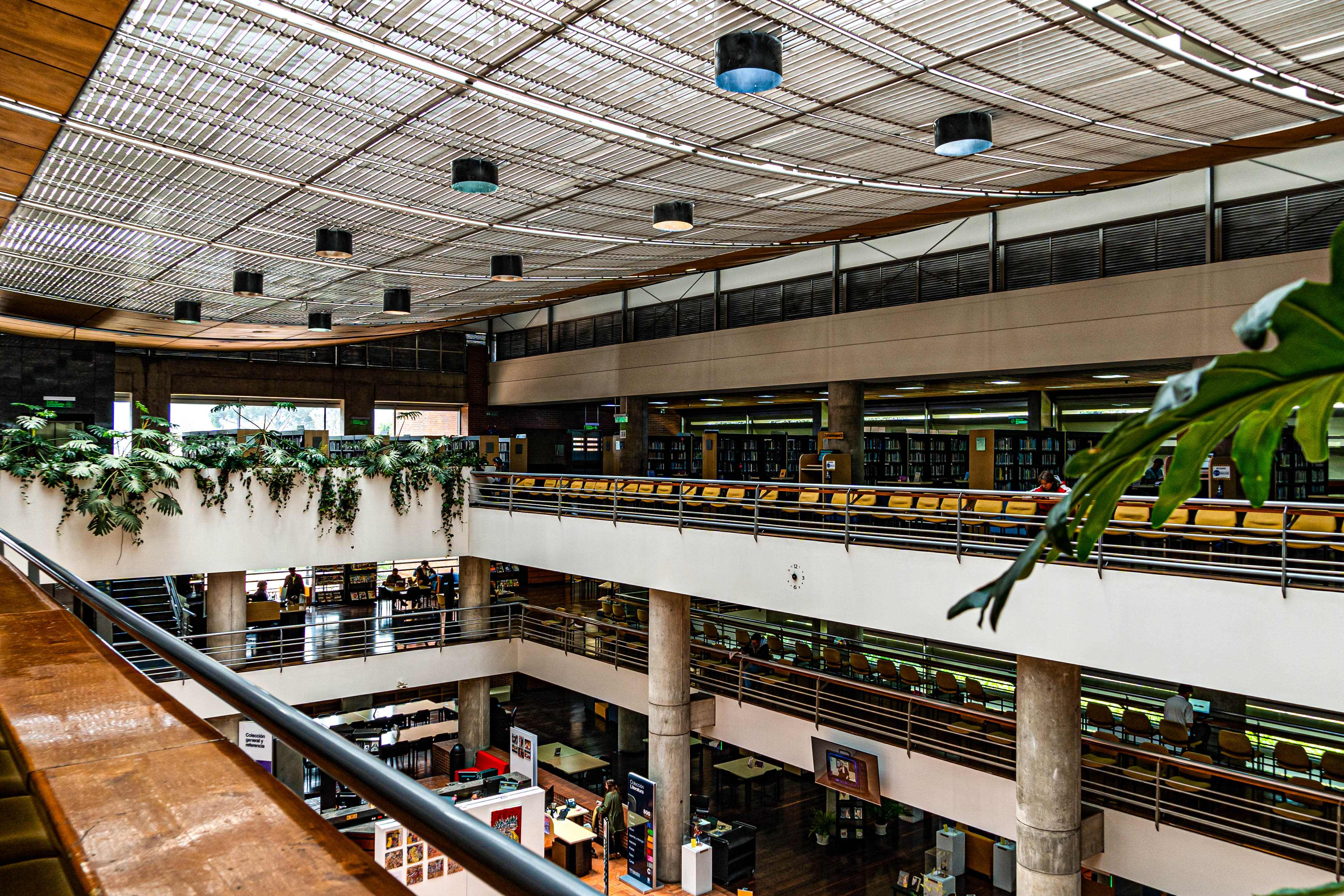 Biblioteca el Tunal Gabriel Rcía Márquez