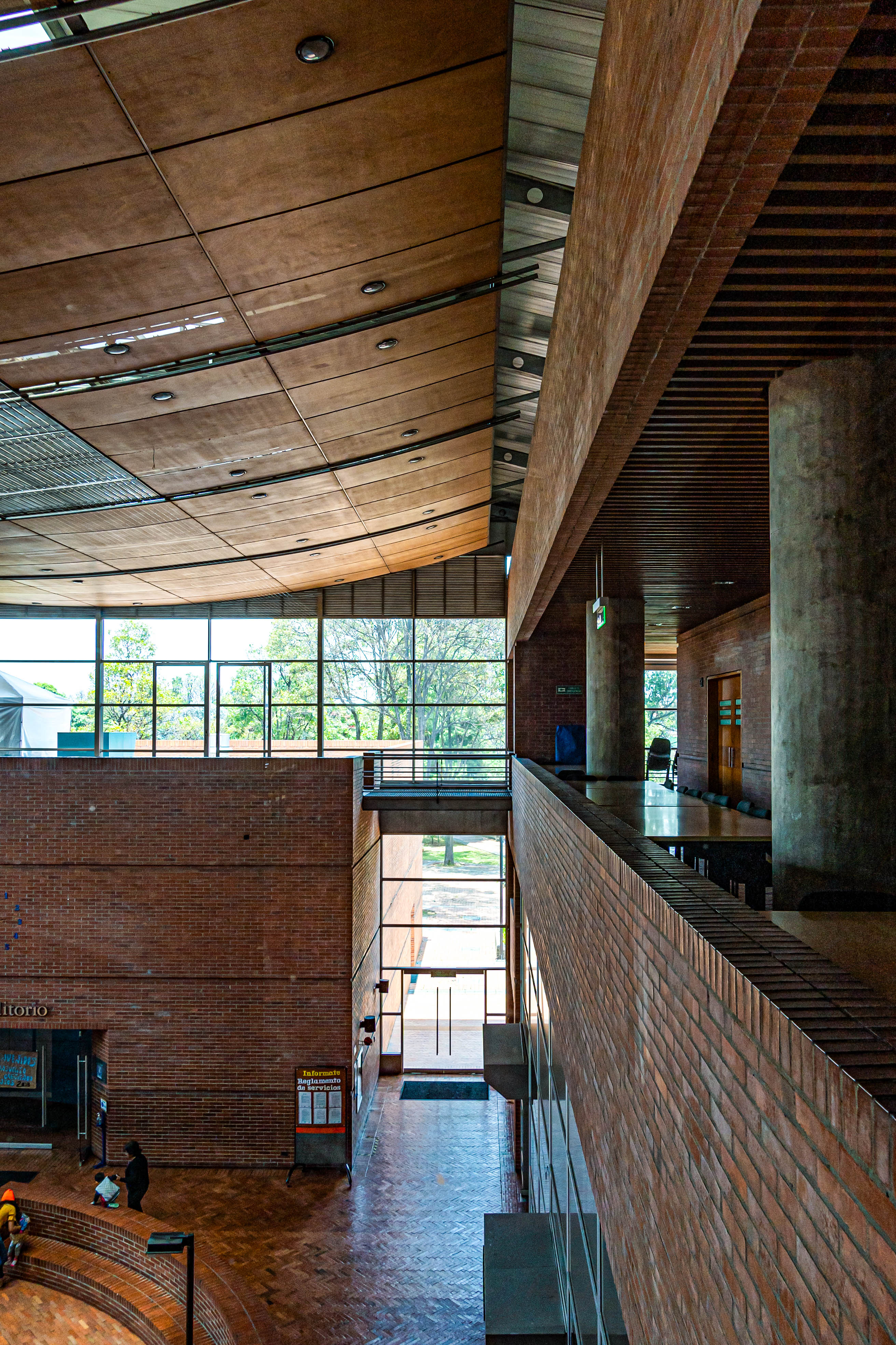 Biblioteca el Tunal Gabriel Rcía Márquez