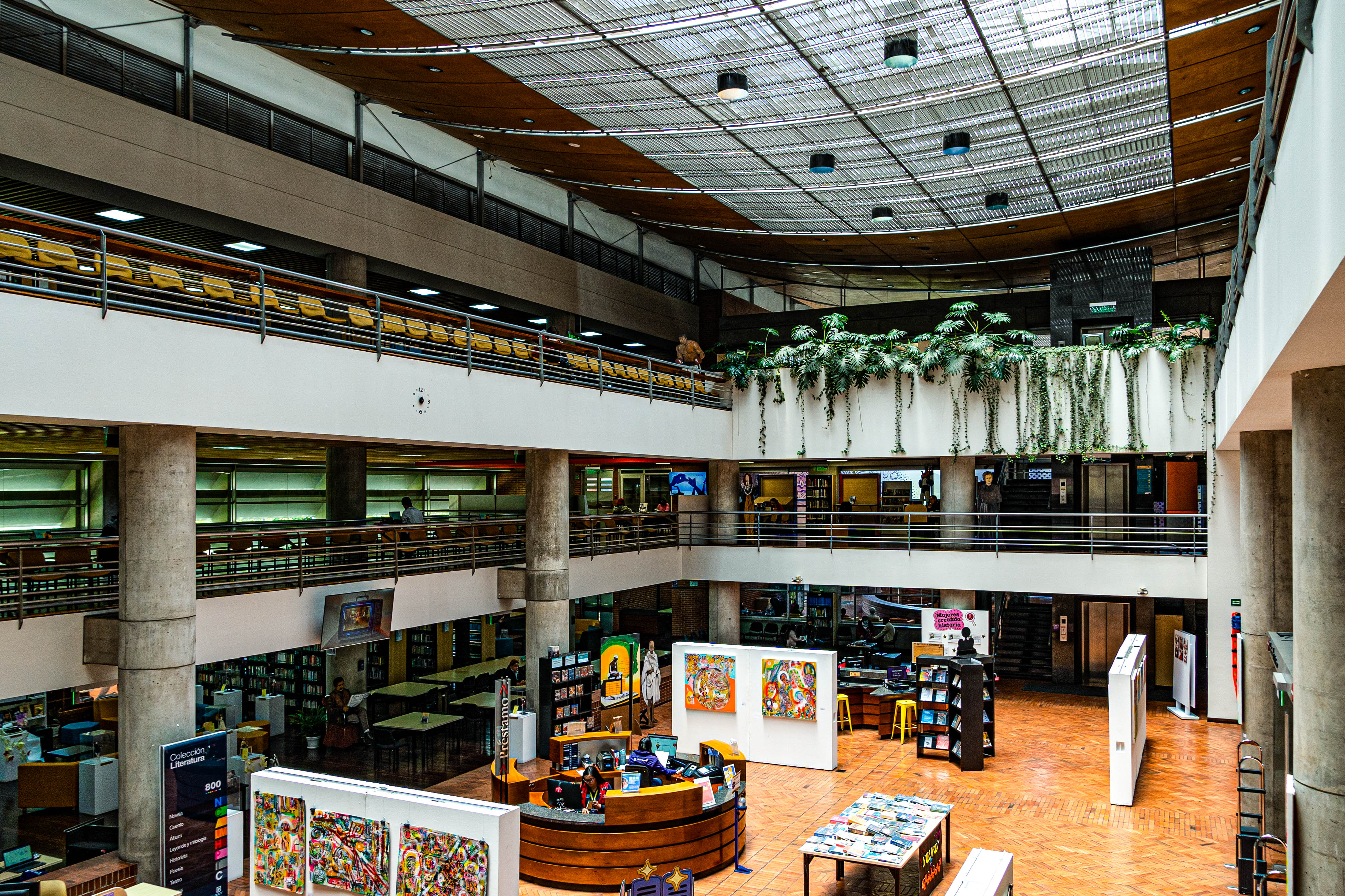 Biblioteca el Tunal Gabriel Rcía Márquez