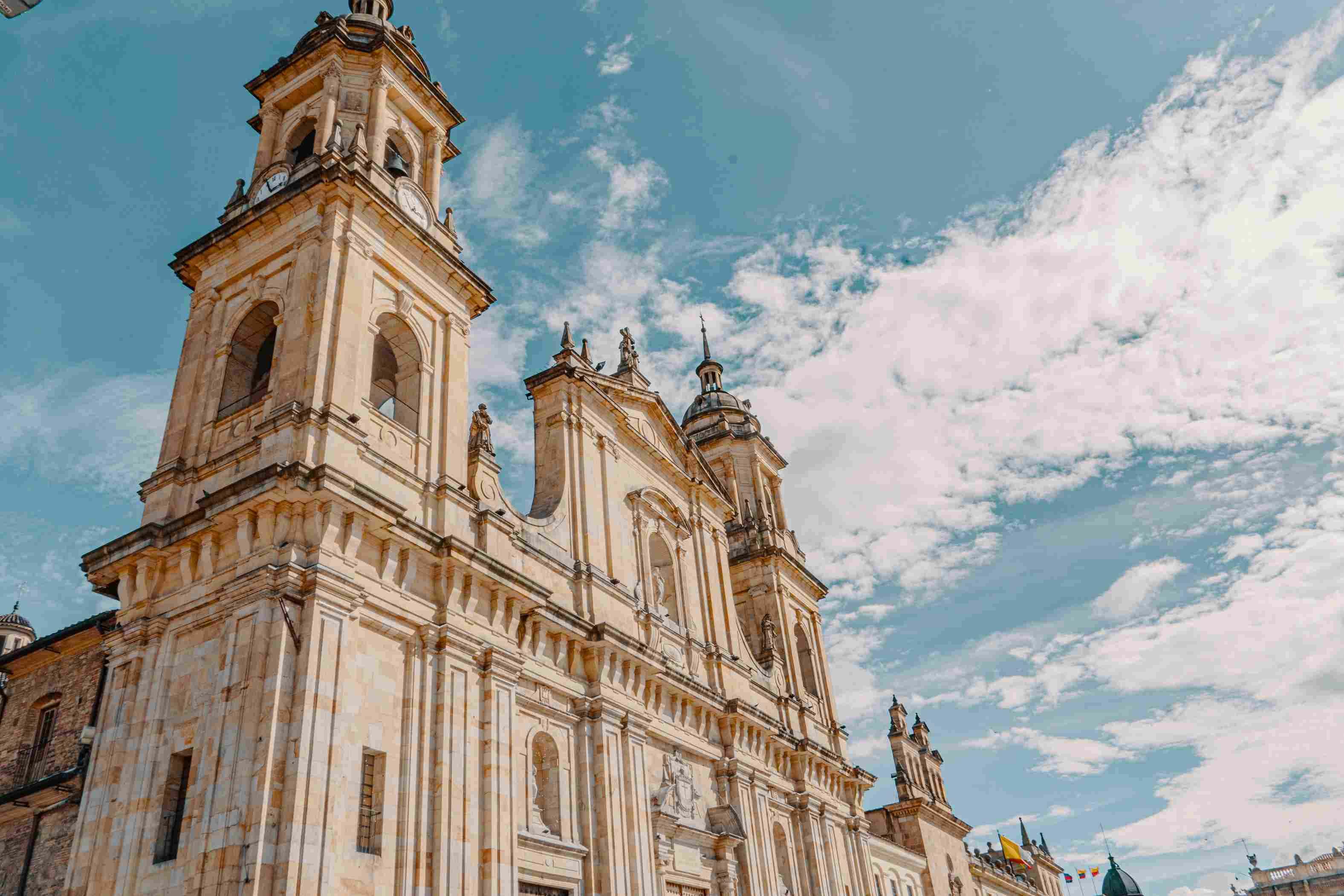 La Catedral Primada es un símbolo del patrimonio nacional y sede del Arzobispo Primado de Colombia. Foto: Ricardo Báez - IDT.