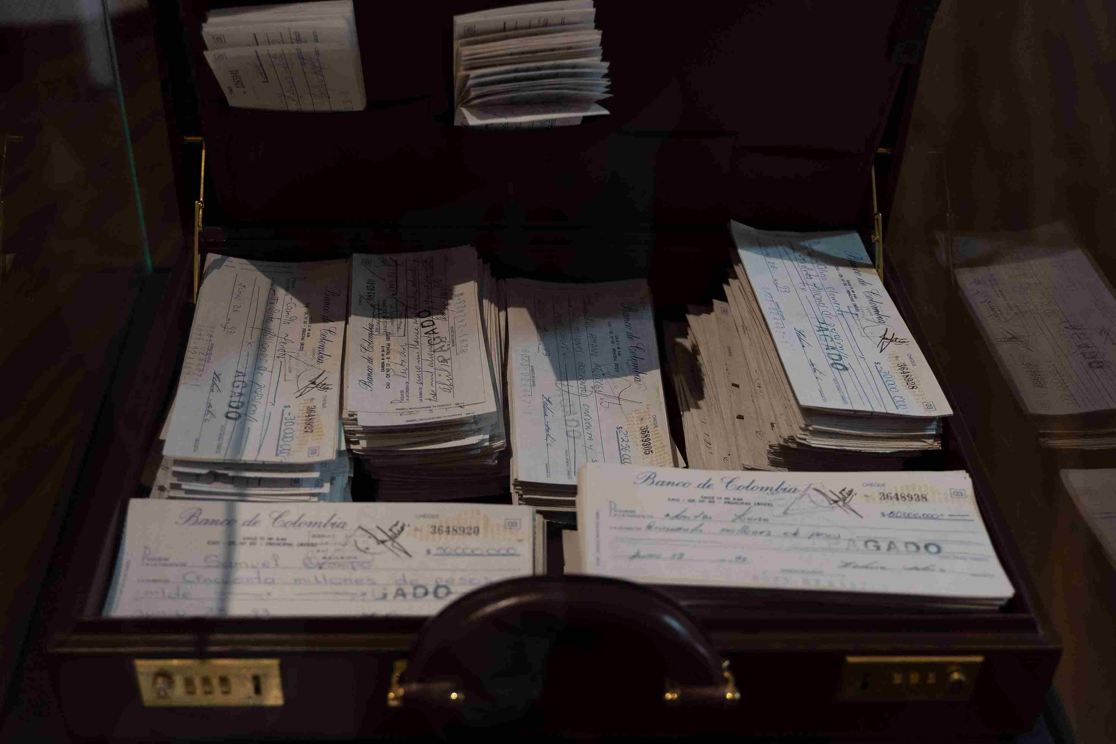 En este maletín se guardan los cheques que evidenciaron el ingreso de dineros ilícitos. Foto: Kevin Molano - IDT