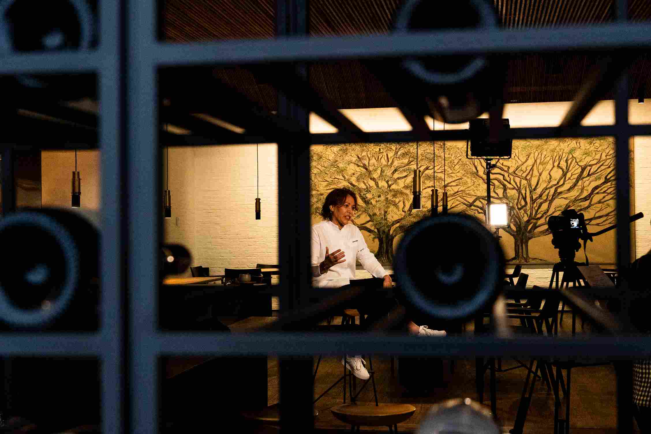 El restaurante Leo, de Leonor Espinosa, busca conectar gastronomía, territorio y conocimiento local. Foto: Juan Amarú Rodríguez - IDT.