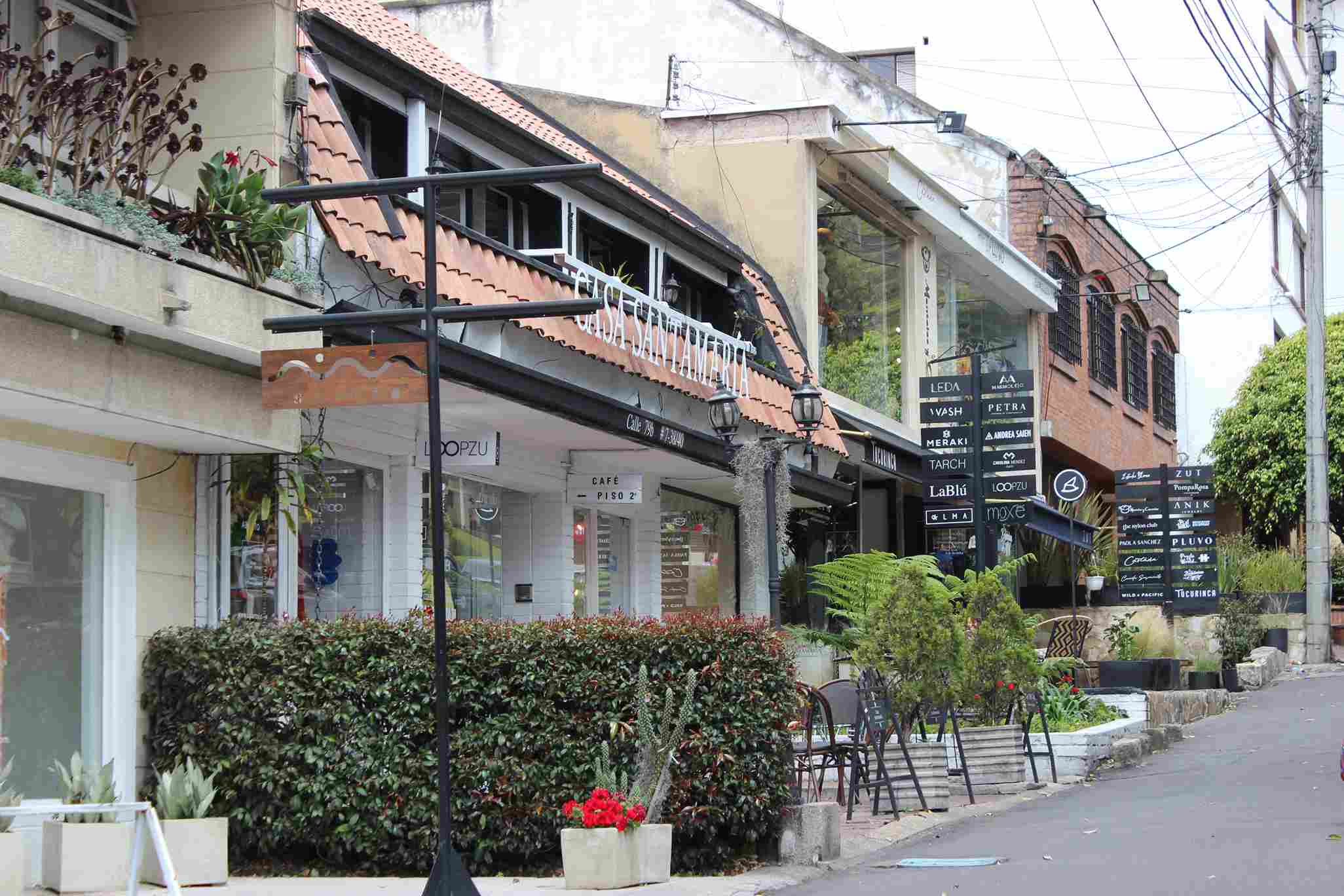 La Calle de los Anticuarios en Chapinero fusiona moda, diseño, arte y alta gastronomía. Foto: Viviana Valencia - IDT.