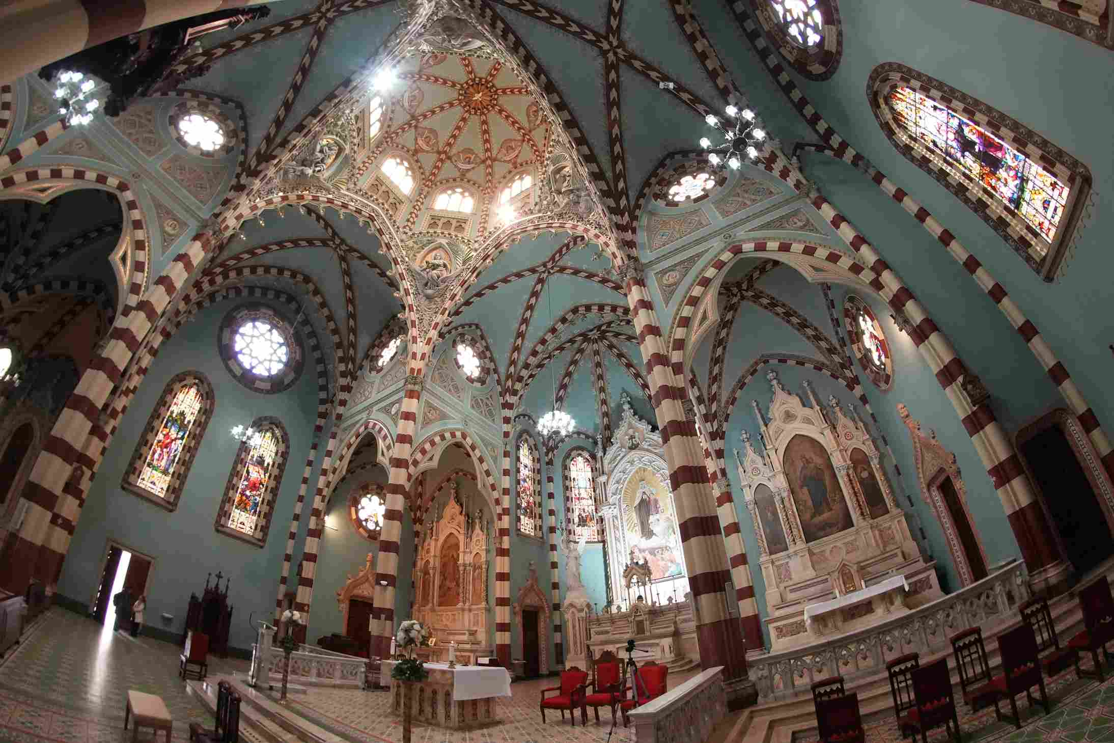 Interior de la iglesia Nuestra Señora del Carmen. Foto: Juan Camilo Díaz - IDT