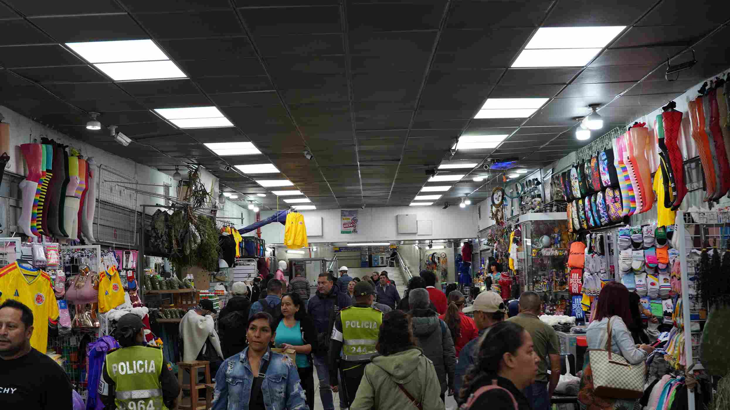 San Victorino está conformado por 17 manzanas comerciales y cerca de 25.000 empresarios. Foto: Archivo - IDT.