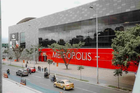 Centro Comercial Metrópolis