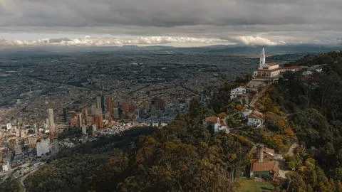 ‘Bogotá, tu casa - Bogotá your home’, recibe y abraza a los viajeros de todo el mundo