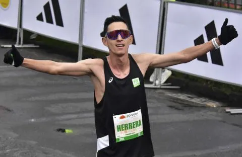 Herrera, la carta fuerte de Colombia en la media maratón de Bogotá 2025