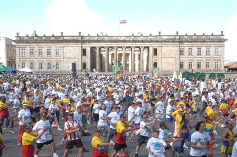 La media maratón de Bogotá celebra 25 Años de historia, pasión y resistencia