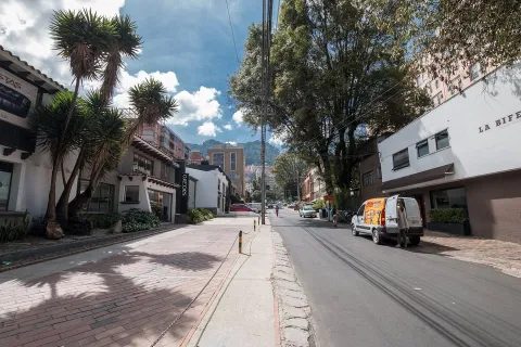 Design, Fashion & Art District – Calle de los Anticuarios