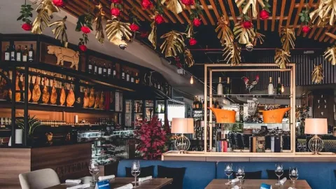 Seratta Gourmand Market