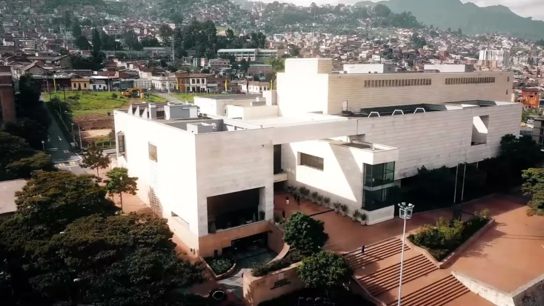 Aquí se narra la historia de una ciudad desde sus secretos mejor guardados. El ‘¡Archivo en Vivo!’ es un recorrido por la memoria de Bogotá